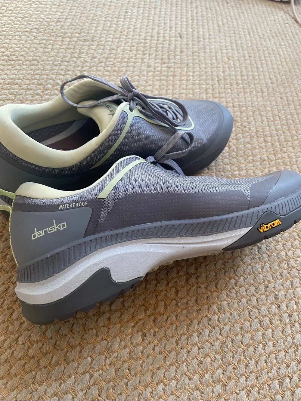 Dansko Makayla Gray Hiking Shoes Size 38, 7.5/8